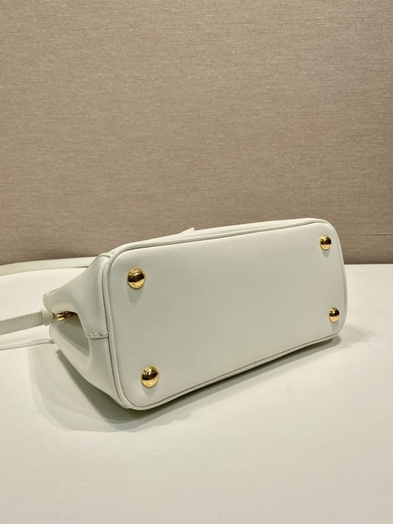 Pra*a top handle bags